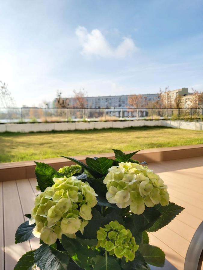 Apartament 150 Zaspa Vvita Z Prywatnym Ogrodem I Tarasem Gdansk Exterior photo